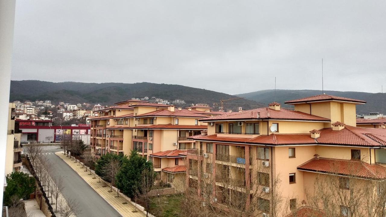 Aparthotel Sorrento Sole Mare Sveti Vlas Exteriér fotografie
