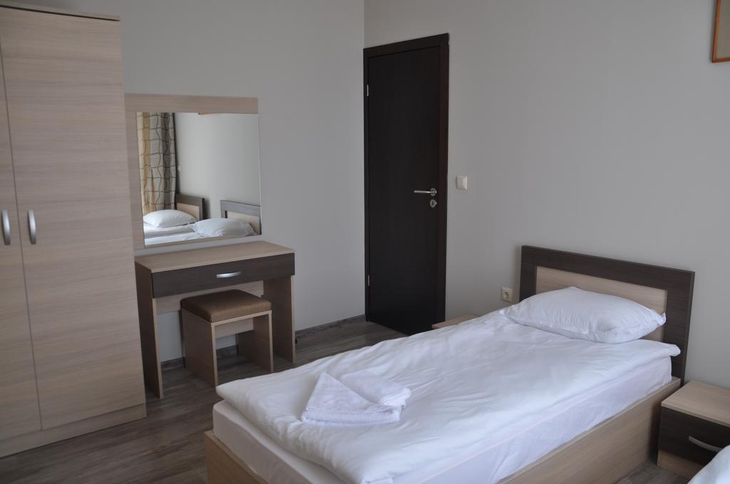 Aparthotel Sorrento Sole Mare Sveti Vlas Exteriér fotografie