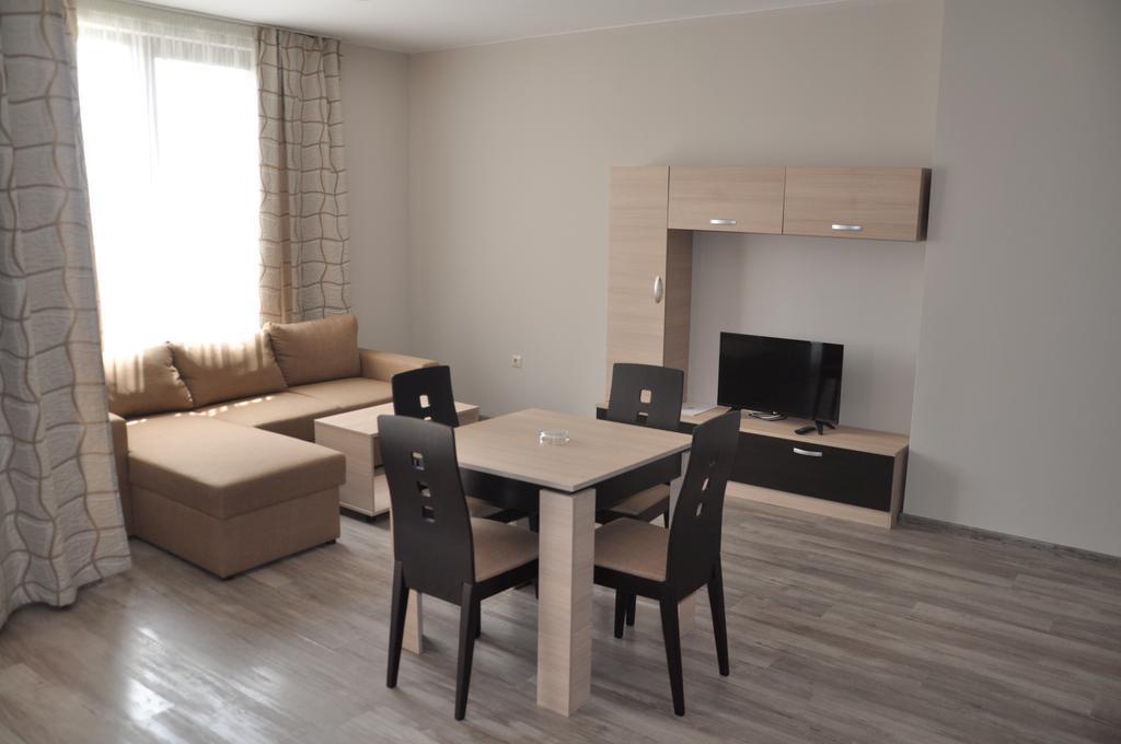 Aparthotel Sorrento Sole Mare Sveti Vlas Exteriér fotografie