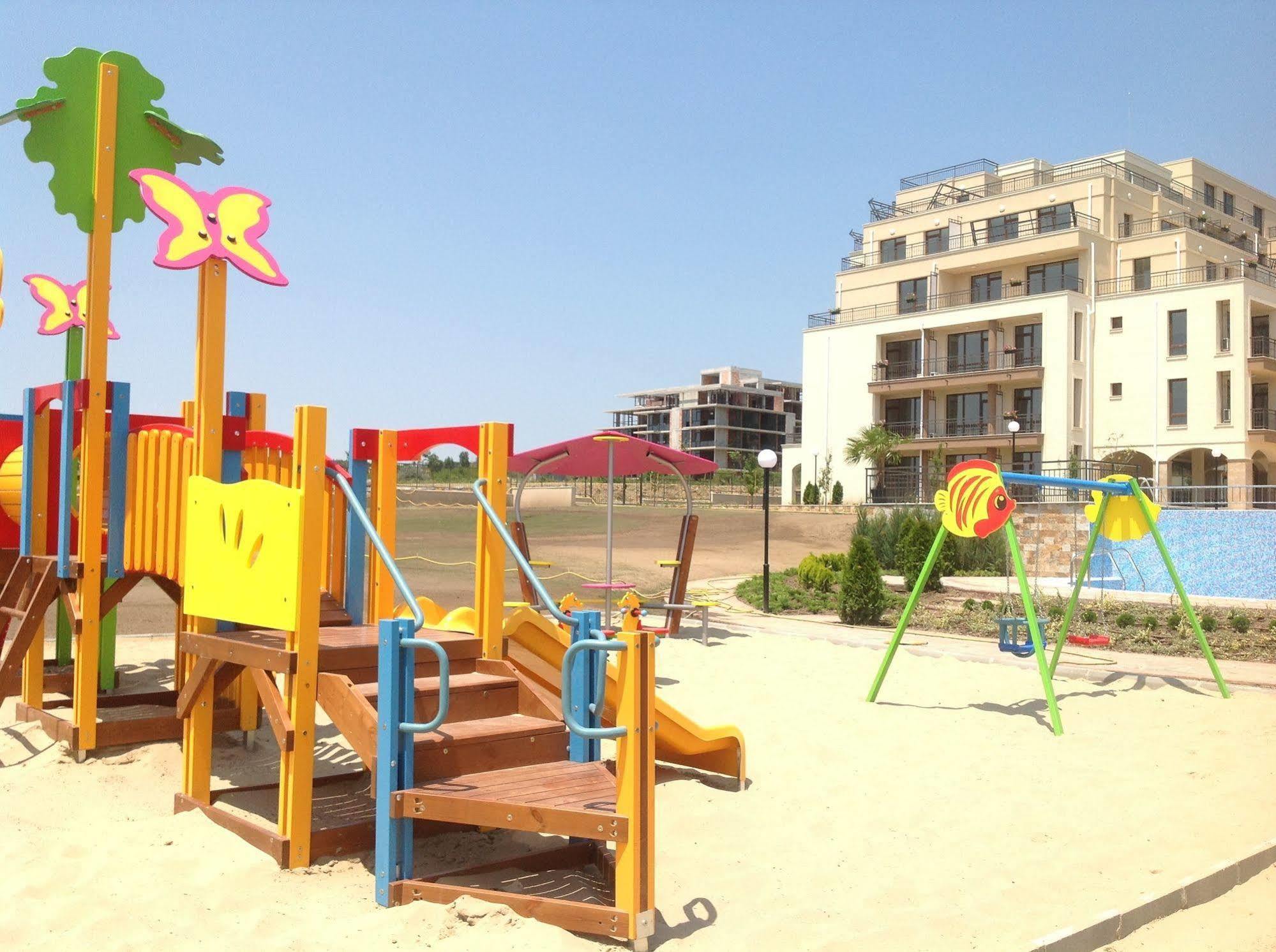 Aparthotel Sorrento Sole Mare Sveti Vlas Exteriér fotografie