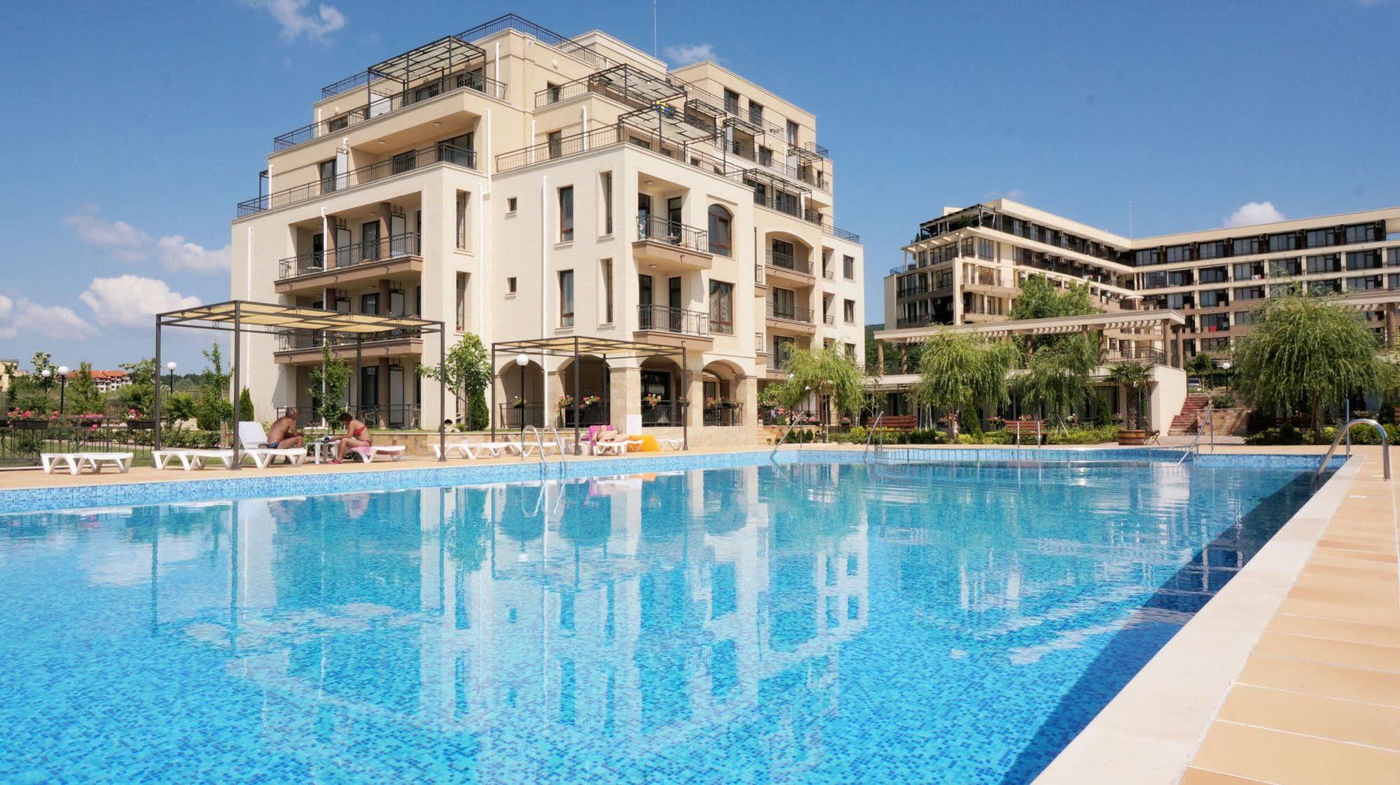 Aparthotel Sorrento Sole Mare Sveti Vlas Exteriér fotografie