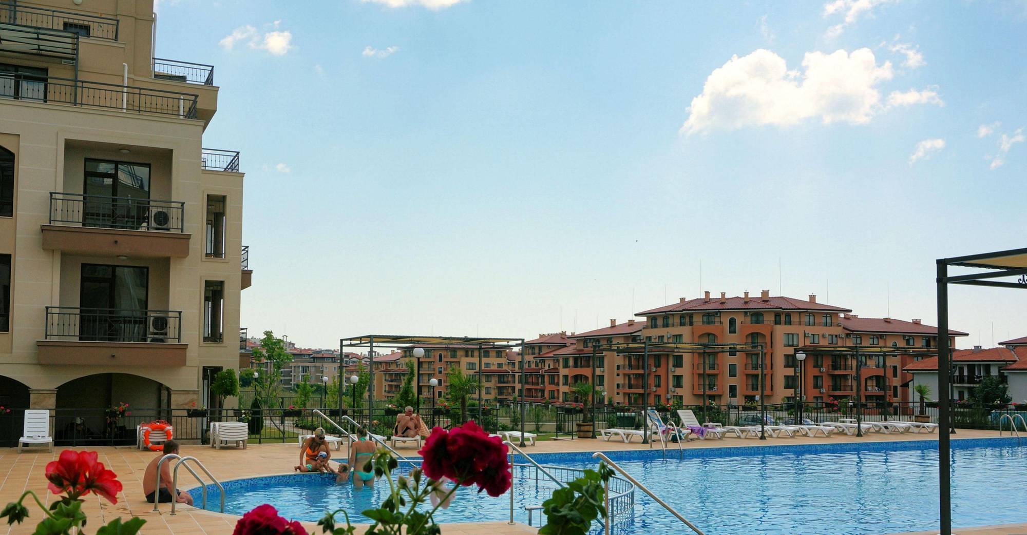 Aparthotel Sorrento Sole Mare Sveti Vlas Exteriér fotografie